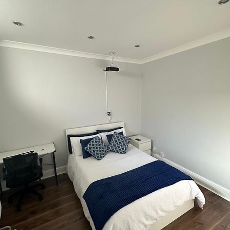 Liverpool Street Blue Bedroom Londra Esterno foto